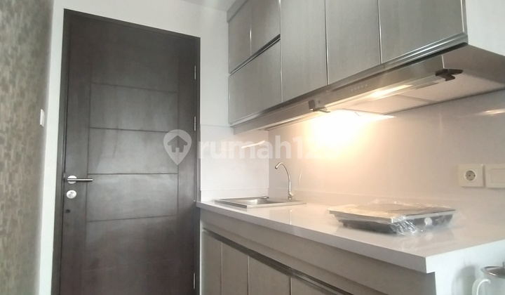 Di sewakan unit Apartemen M Square ( Mekarwangi Square ) Furnished Baru type Studio plus  1
