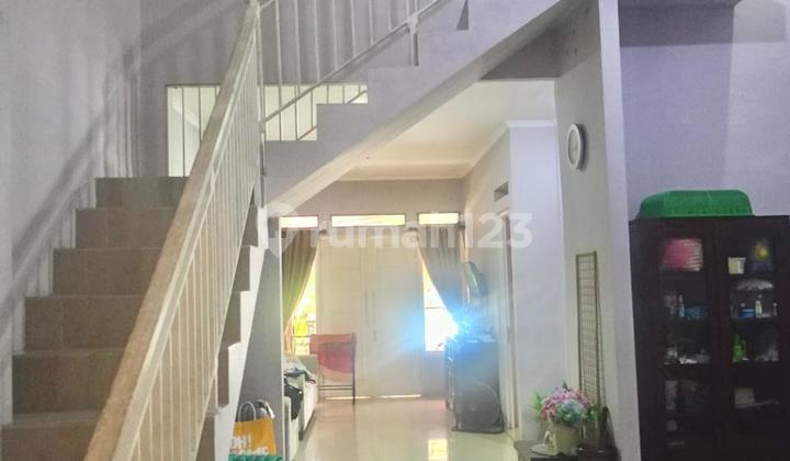 2-Storey House Ready to Occupy in Villa Bintaro Regency, Freehold Title Rp 1.6 Billion Negotiable 2