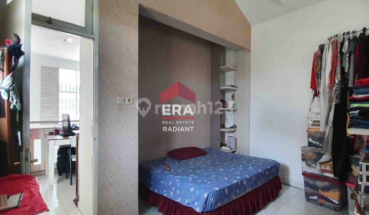 Rumah Bagus SHM di Jl. Mertilang, Bintaro Sektor 9 2