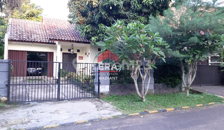 Rumah Bagus di Jl. Maleo Residence, Tangerang Selatan Rumah Bagus di Jl. Maleo Residence, Tangerang Selatan