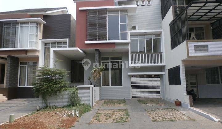 Rumah Butuh Renovasi di Jl. Kebayoran Terrace, Tangerang Selatan 1