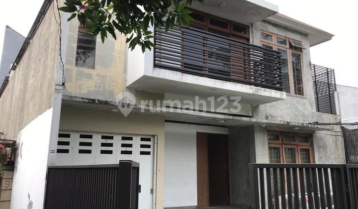 Rumah Siap Huni di Lebak Bulus, Lokasi Bagus