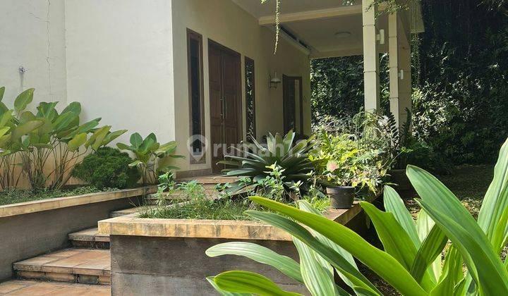 Rumah Hook Siap Huni Dijual di Bintaro Sektor 9 2