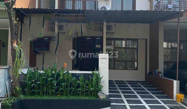 Rumah Siap Huni, Modern Minimalis di Emerald, Bintaro 1