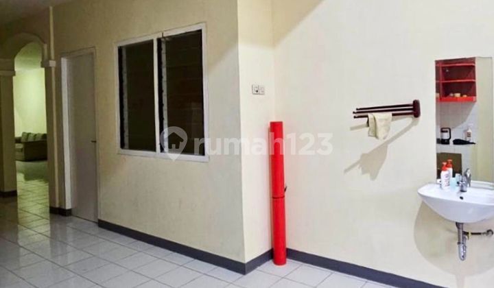 House with Large Land in Metro Permata Tangerang - Suitable for Investment & Rebuilding! 2