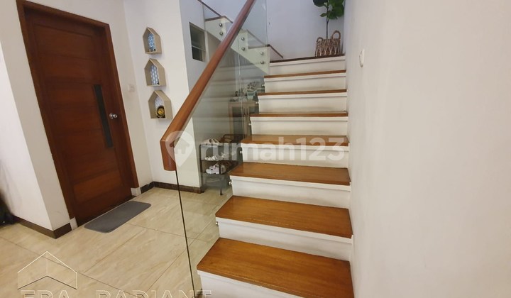 ******** | Rumah di Ciputat, Lokasi Strategis dan Siap Huni 2