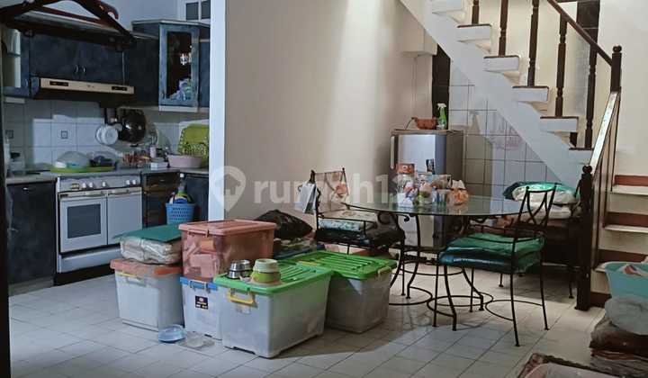 ******** | Rumah Dijual di Perkici Bintaro Sektor 5 Perlu Renov 2