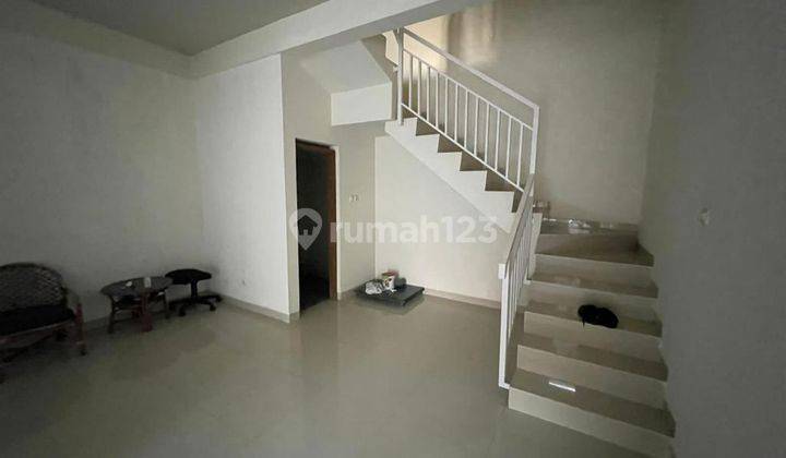 For Sale Rumah Bisa Jadi Tempat Usaha di Cipedes 5