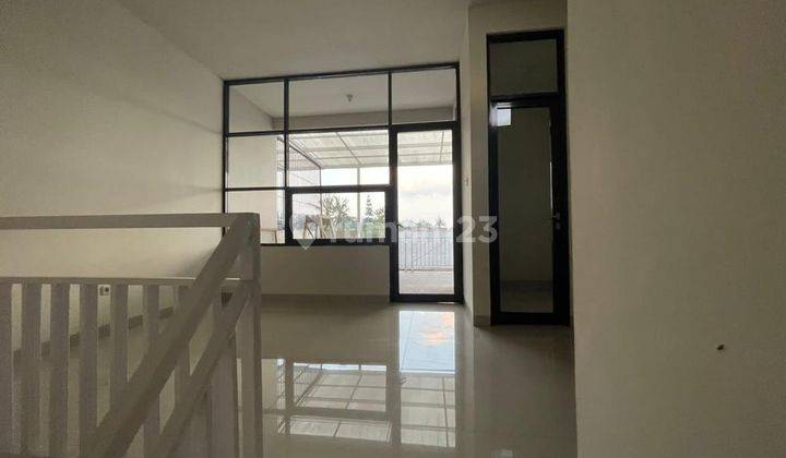 For Sale Rumah Bisa Jadi Tempat Usaha di Cipedes 6
