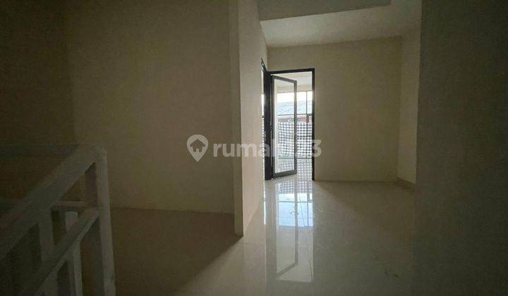 For Sale Rumah Bisa Jadi Tempat Usaha di Cipedes 11