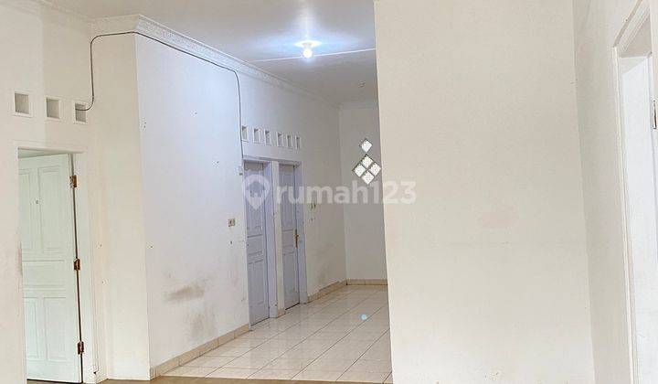 For Rent Rumah Bersih Asri di Sayap Buah Batu Bkr 10