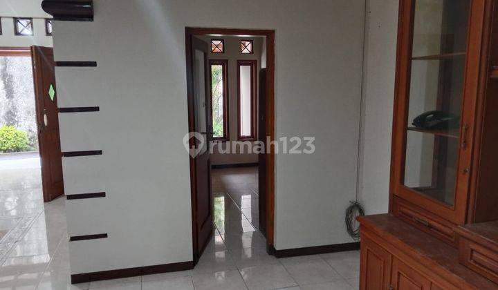 For Rent Or Sale Rumah Modern di Gatot Subroto 1