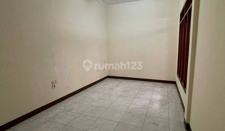 For Ren Rumah Cocok Untuk Usaha di Brigjen Katamso 3