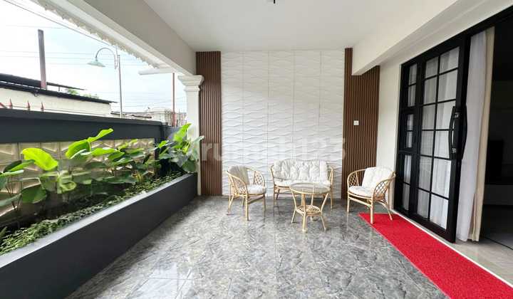 Sewa Rumah Solo Full Furnished Dekat Luwes Gentan Sukoharjo  2