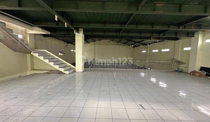 Sewa Ruko 2,5 Lantai Tengah Kota Solo Serengan 1