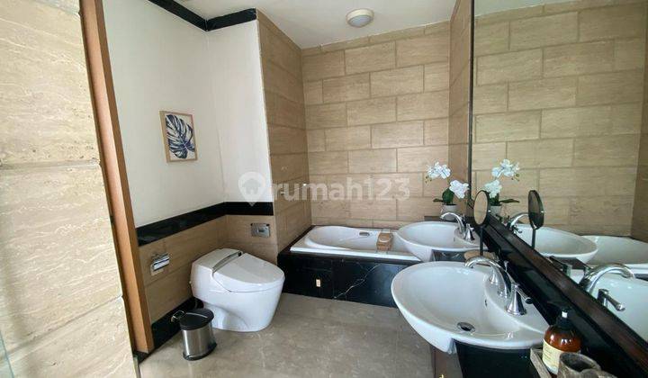 Sewa Kempinski Residence 2 BR Furnished Bagus Strategis 2