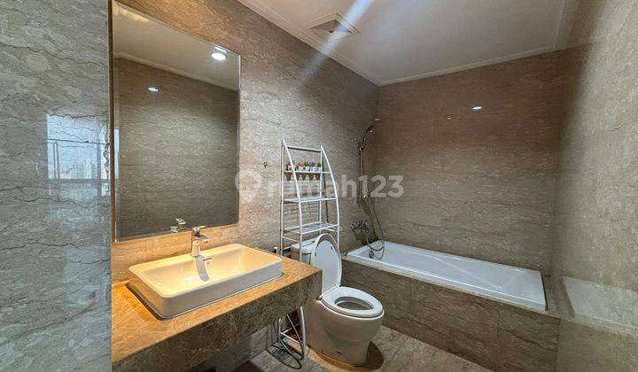 Sewa Menteng Park 2 Bedroom Emerald Private Lift Bagus 2