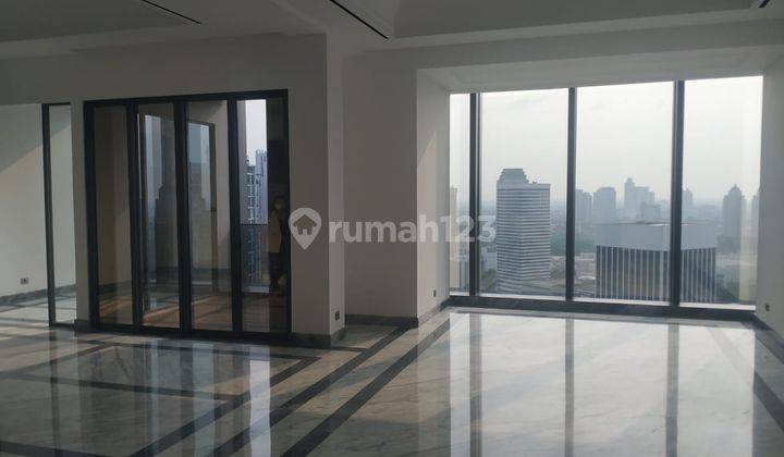 Apartement The Langham Residence 3 BR Semi Furnished Baru 1