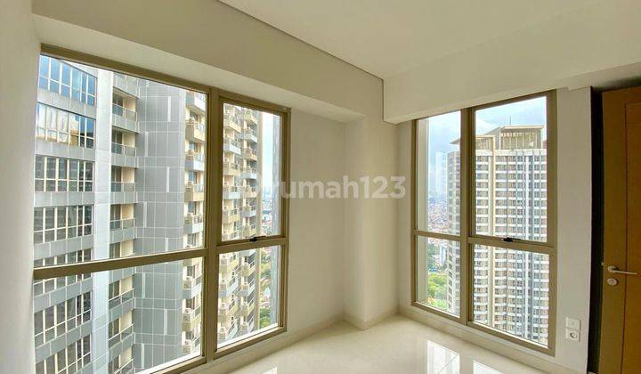 Apartemen Taman Anggrek Residences 2 BR Semi Furnished Bagus 1