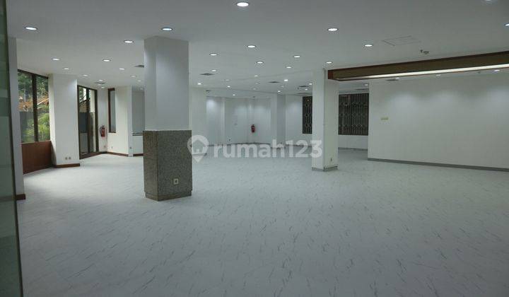 Perkantoran di Wisma Amex, Jakarta Selatan 258 m Sudah Renovasi 1