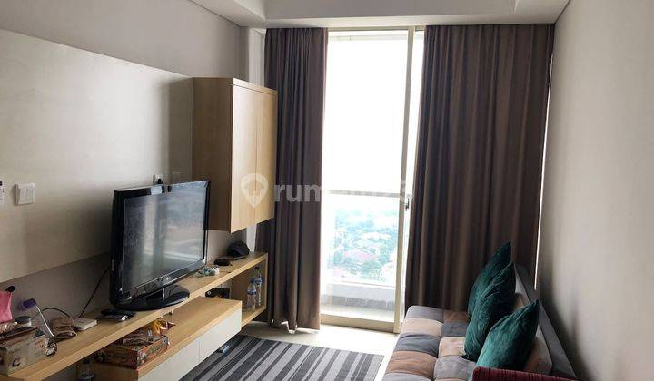 Apartemen Taman Anggrek Residences 3 BR Furnished Bagus