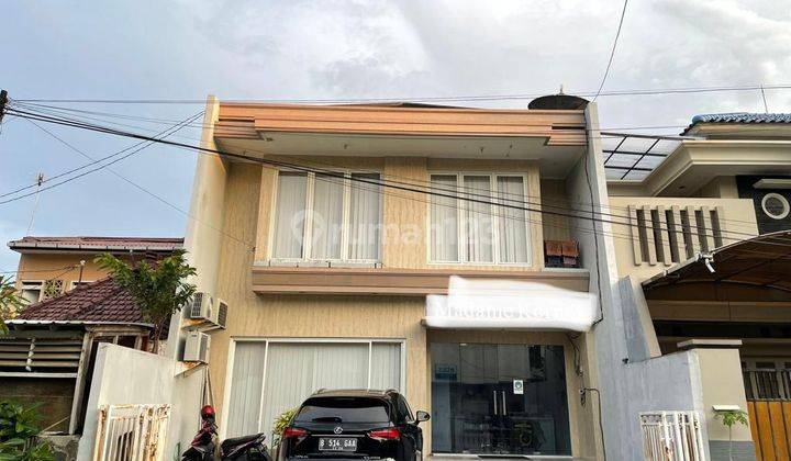 Rumah 2 Lantai Bagus di Jl Pekunden Dalam Dekat Tentrem Mall 1