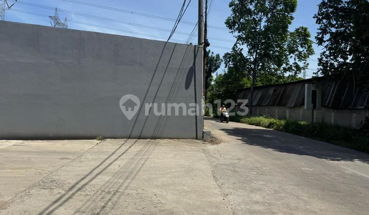 Cash / Mortgage - New Warehouse in Cikupa Area, 4 KM from Bitung Toll Road, Ready to Use