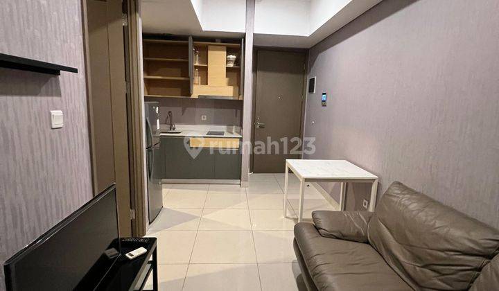 Disewa Apartemen Taman Anggrek Residences 1 BR Furnished Murah