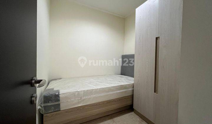 Sewa Apartemen Menteng Park 2 BR Private Lift Emerald Brand New