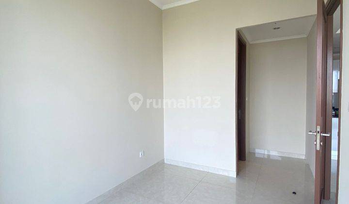 Taman Anggrek Residences Condominium 2Br+1 Semi Furnish Langka! 2