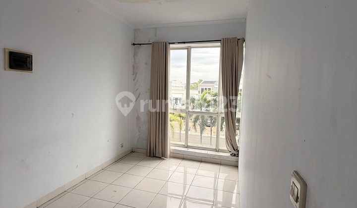 Sell Cheap Shop House Darwin Scientia 3.5 Stories Negotiable 2