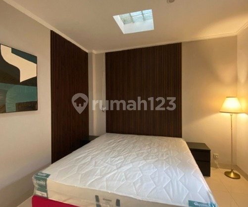 Rumah Setraduta 3 Lantai Minimalis Kuldesak 2