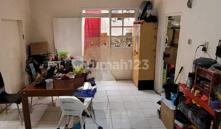 Kost + Rumah Tinggal Setra Sari, Bandung