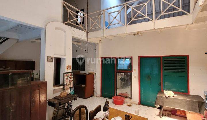 Kost di Sayap Riau, Bandung Lokasi Area Komersil Usaha 1