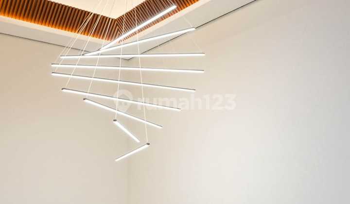 Rumah 3 Lantai Baru Minimalis di Setra Duta, Bandung 2