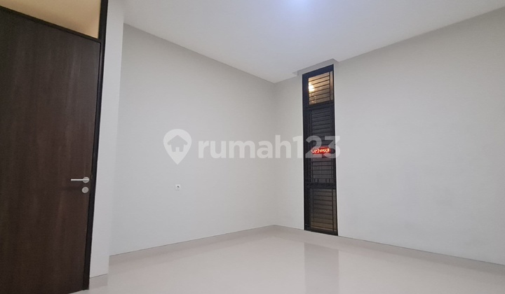 Modern Minimalist Beautiful House Sriwijaya Wing BKR 2