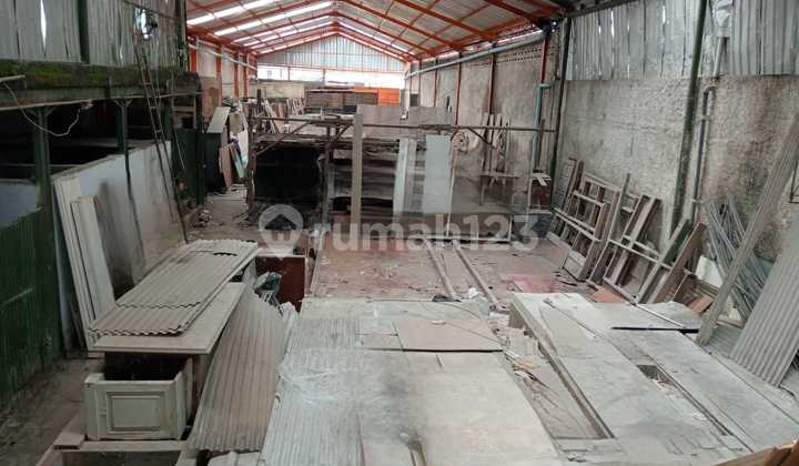 Bojongsoang Warehouse, Bandung