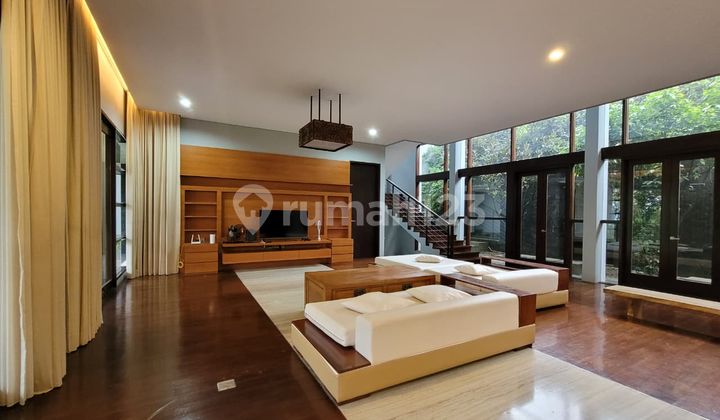 Rumah Lux Bagus Furnished Resor Dago Pakar, Bandung Rumah Lux Bagus Furnished Resor Dago Pakar, Bandung