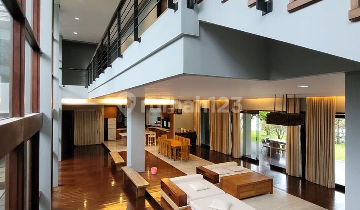 Rumah Lux Bagus Furnished Resor Dago Pakar, Bandung 2