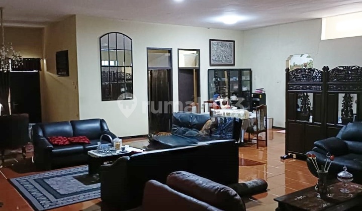 Rumah BKR Mainroad, Bandung