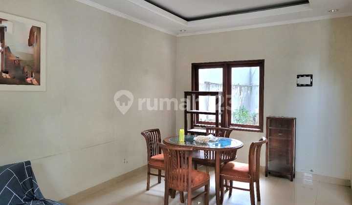 Rumah, 2 Lantai, di Setra Duta Rumah, 2 Lantai, di Setra Duta