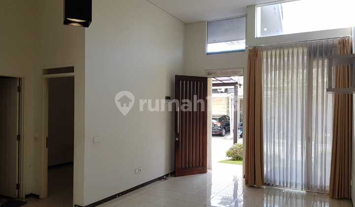 Rumah Bagus di Kota Baru Parahyangan Tatar Candraresmi 2