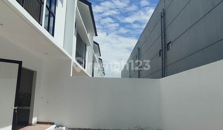 Rumah Baru Di Buah Batu Square Cluster Jasmine 2 Lantai 2