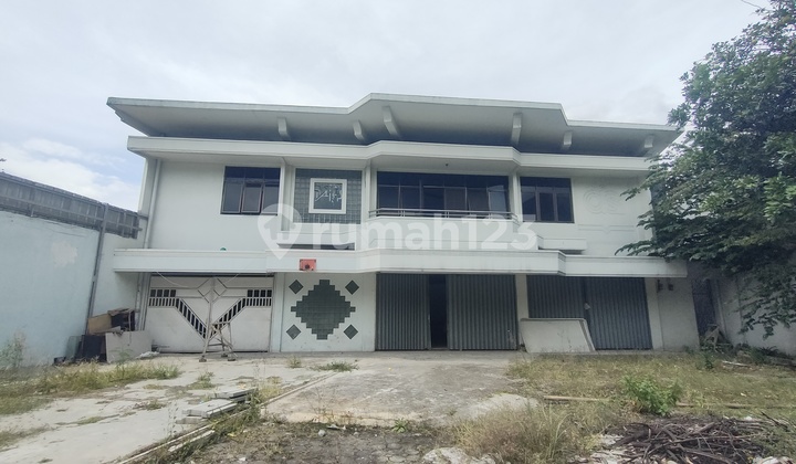 Gudang Cocok untuk Expedisi di Terusan Pasirkoja Dekat Tol