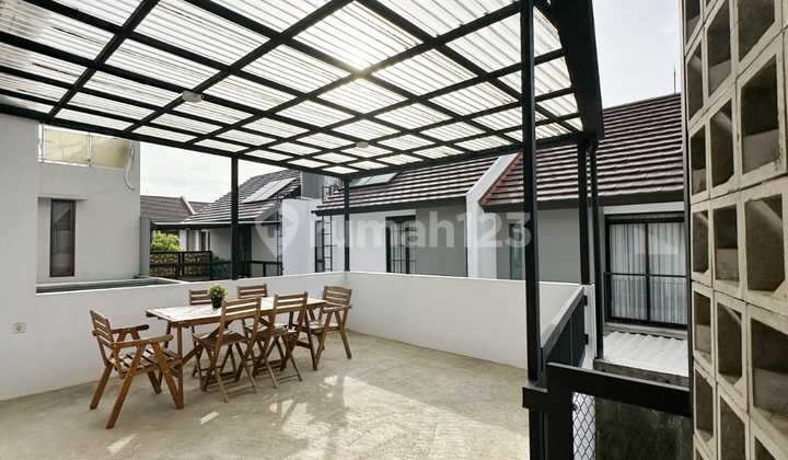 Nice House In New City Parahyangan Tatar Simakirana Shm Semi Furnished 2