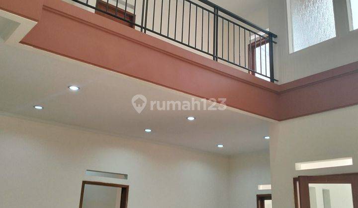 Rumah Lux 2 Lantai Di Tki 3 Shm Barat 1