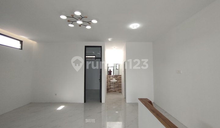 Rumah Baru 2 Lantai Di Kopo Permai 1, Shm Selatan  2