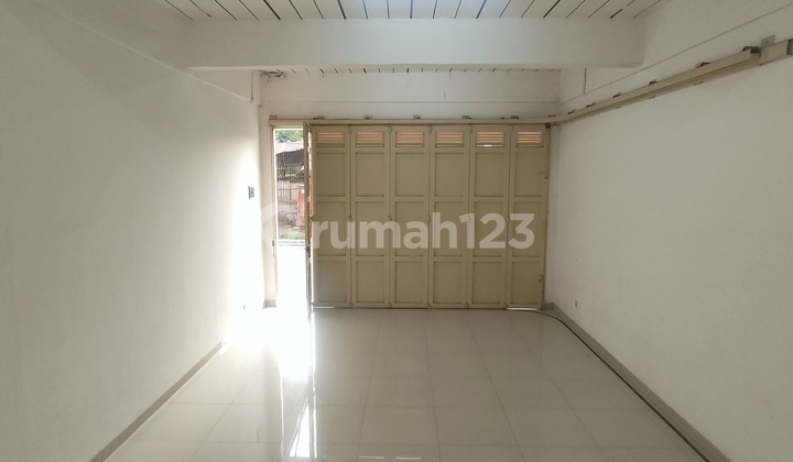 Ruko Baru di Jl.Sadang sayap TKI 1, Bandung 6