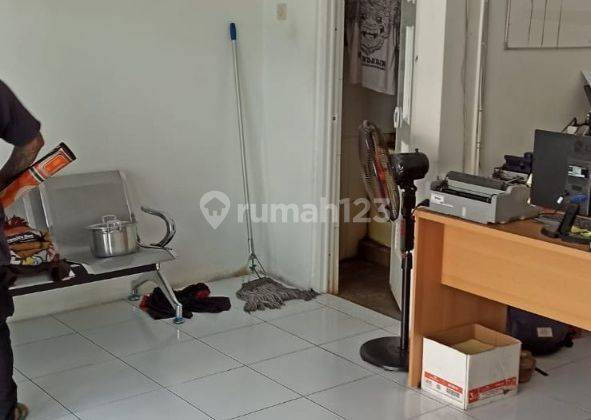 Gudang di Komplek Pergudangan Kencana Trosobo, Blok E, Sidoardjo 5