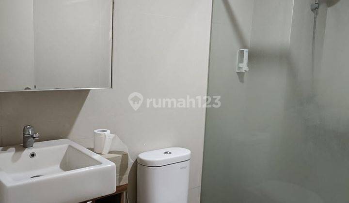 Apartemen Landmark Residence 2 Kamar Tidur Bagus Furnished 8